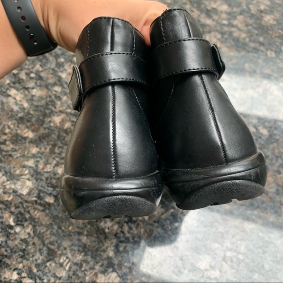 Easy Spirit boots - Picture 2 of 6